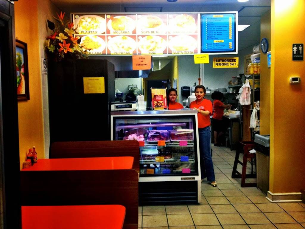 El Trovador Mercado Latino | restaurant | 2523 Putty Hill Ave, Parkville, MD 21234, USA | 4106631777 OR +1 410-663-1777