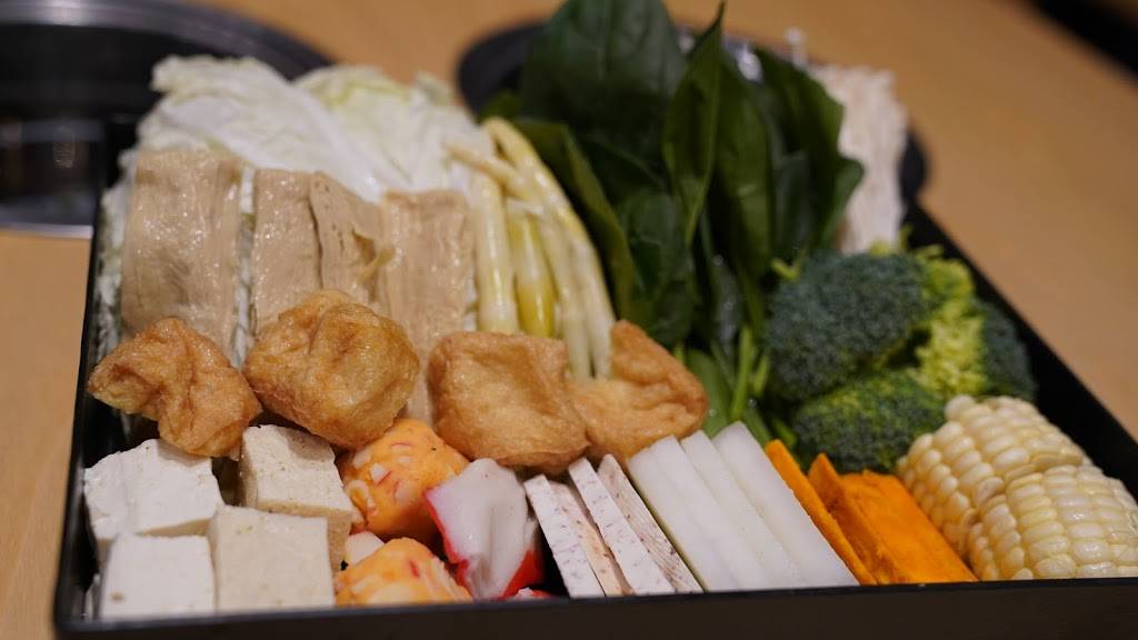 Mumu Hot Pot | restaurant | 1099 Foster Square Ln #135, Foster City, CA 94404, USA | 6502421945 OR +1 650-242-1945