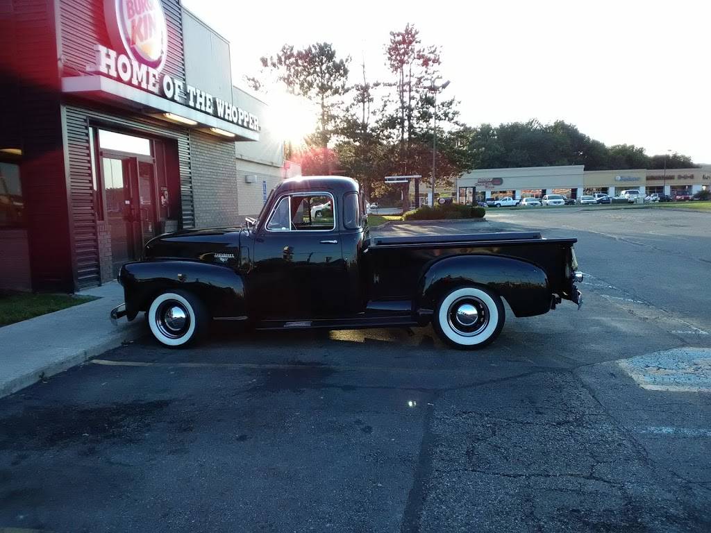 Burger King | restaurant | 1255 N 21st St, Newark, OH 43055, USA | 7403665210 OR +1 740-366-5210