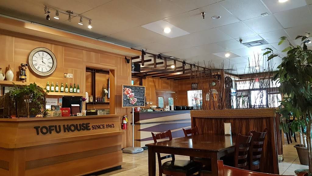 Tofu House 1962 Korean Restaurant | restaurant | 2353 S Havana St #D1, Aurora, CO 80014, USA | 3037512840 OR +1 303-751-2840