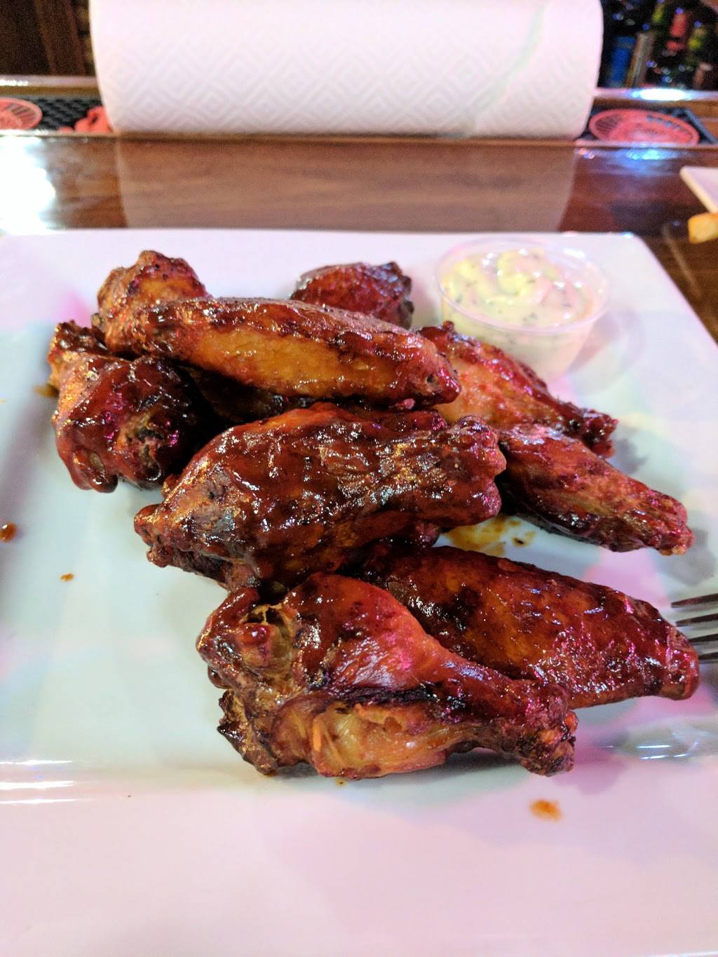 Checkered Flag Tavern | restaurant | 5725 W Morris St, Indianapolis, IN 46241, USA | 3172476209 OR +1 317-247-6209