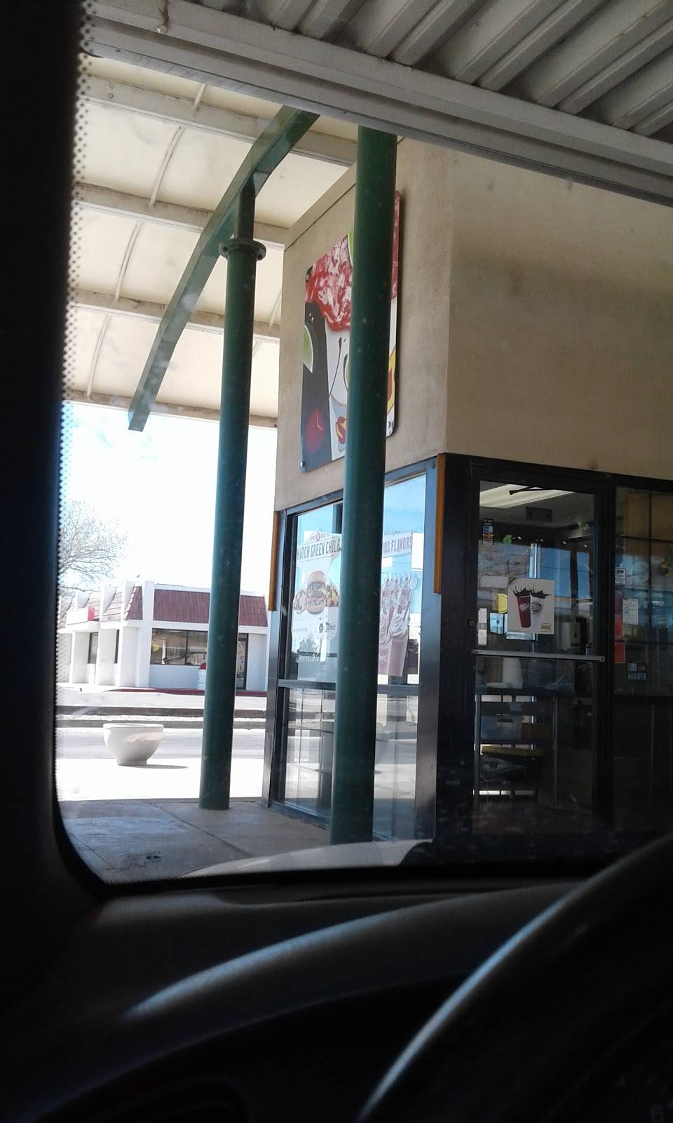 Sonic Drive-In | restaurant | 1351 Bosque Farms Blvd, Bosque Farms, NM 87068, USA | 5058692171 OR +1 505-869-2171