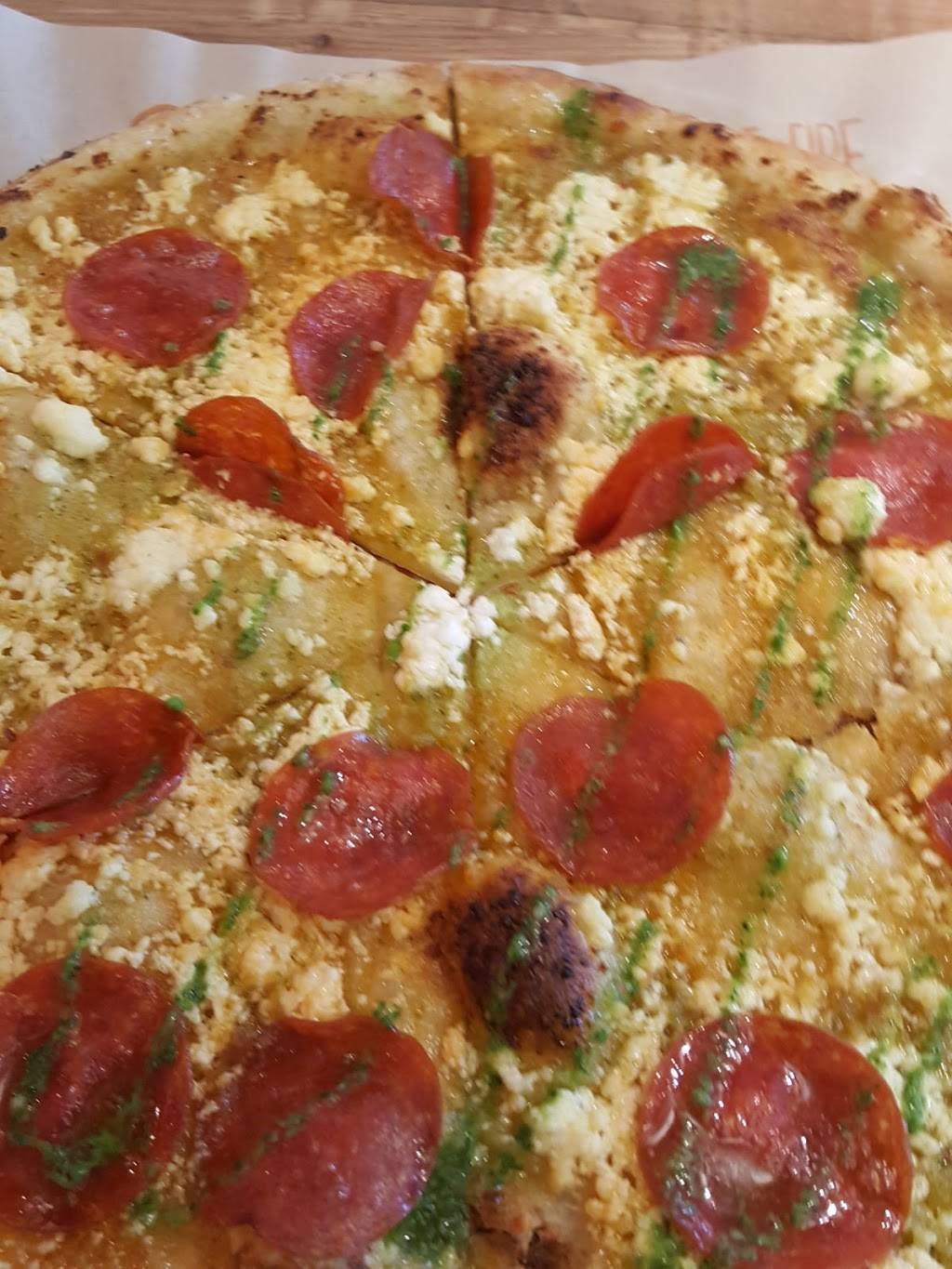 Blaze Pizza | meal takeaway | 8235 Laguna Blvd, Elk Grove, CA 95758, USA | 9163470200 OR +1 916-347-0200