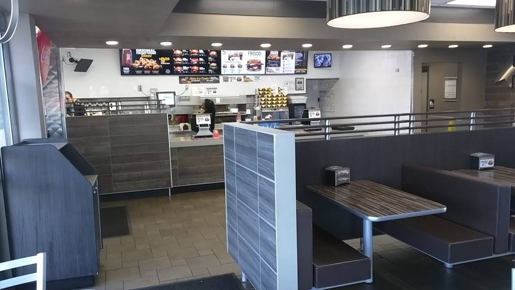 Hardees | restaurant | 2497 Hope Mills Rd, Fayetteville, NC 28304, USA | 9104243555 OR +1 910-424-3555