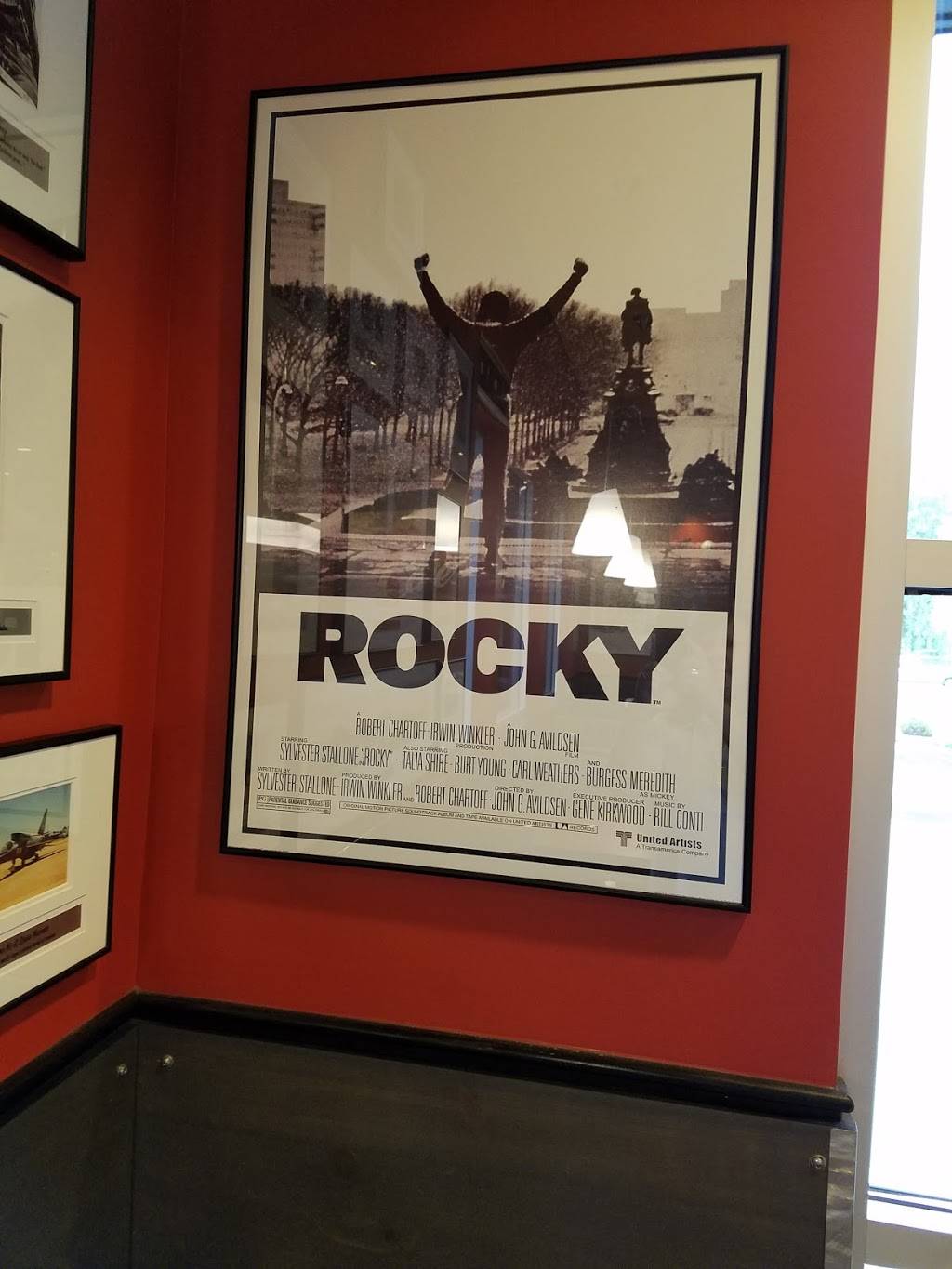 Raising Canes Chicken Fingers | meal takeaway | 6352 E Broadway Blvd, Tucson, AZ 85710, USA | 5203735203 OR +1 520-373-5203