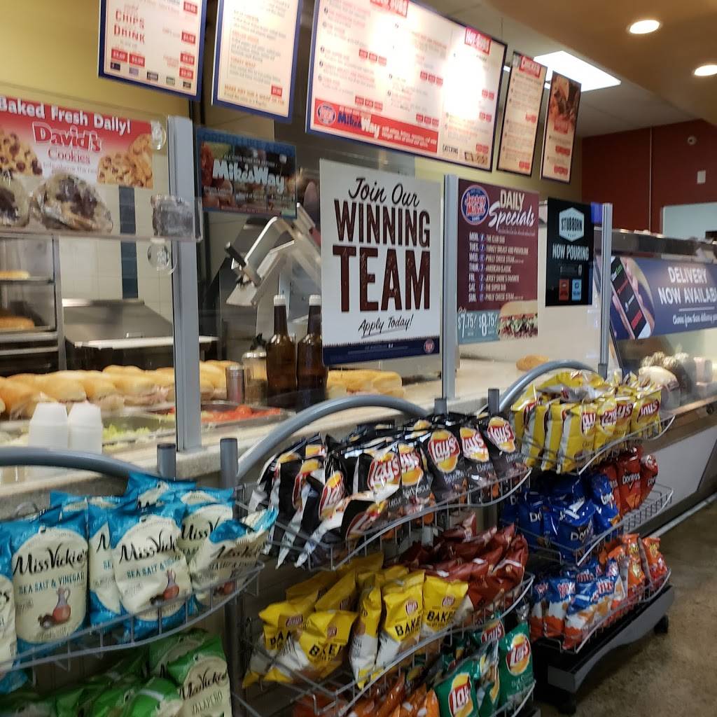 Jersey Mikes Subs | meal takeaway | 2808 Wilma Rudolph Blvd, Clarksville, TN 37040, USA | 9312450961 OR +1 931-245-0961