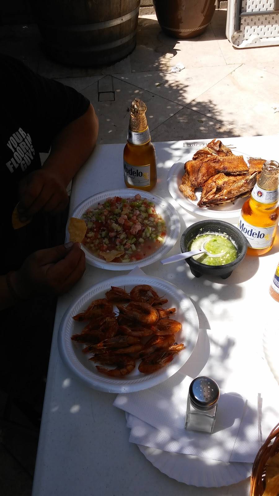 Chuco Mariscos | restaurant | 115 W 107th St, Los Angeles, CA 90003, USA | 3237550913 OR +1 323-755-0913