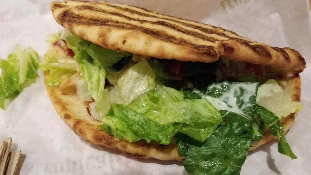 Tropical Smoothie Cafe | restaurant | 2491 S Federal Hwy, Jensen Beach, FL 34957, USA | 7726928088 OR +1 772-692-8088