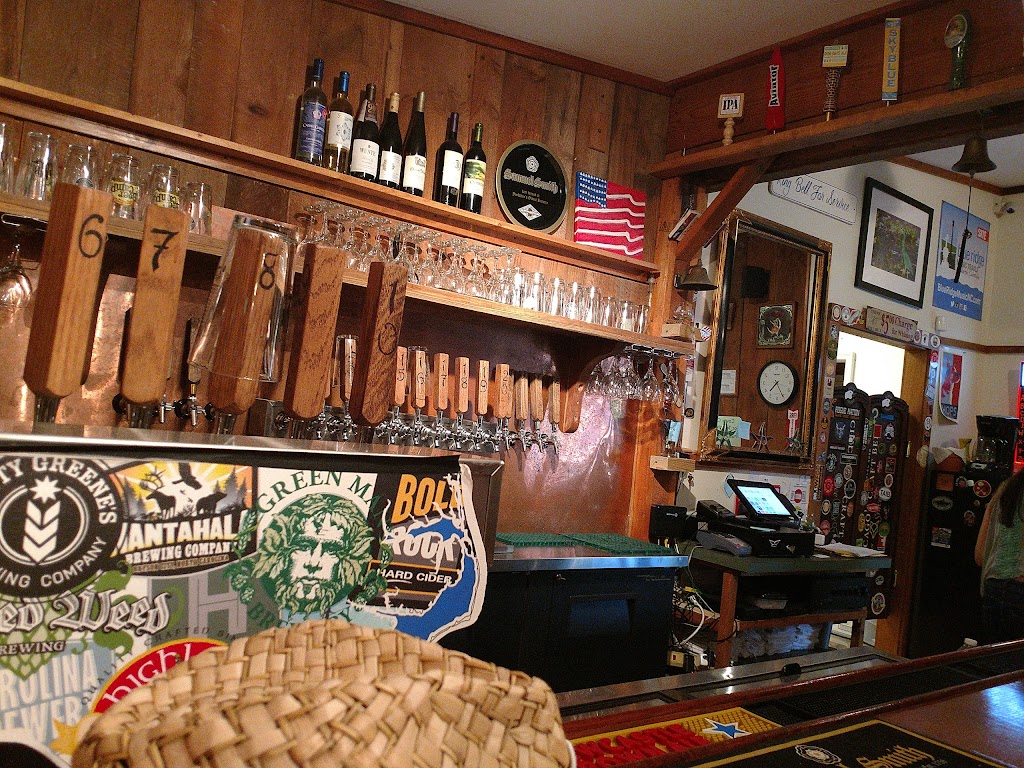 Green Heron Ale House | restaurant | 1110 Flinchum Rd, Danbury, NC 27016, USA | 3365934733 OR +1 336-593-4733