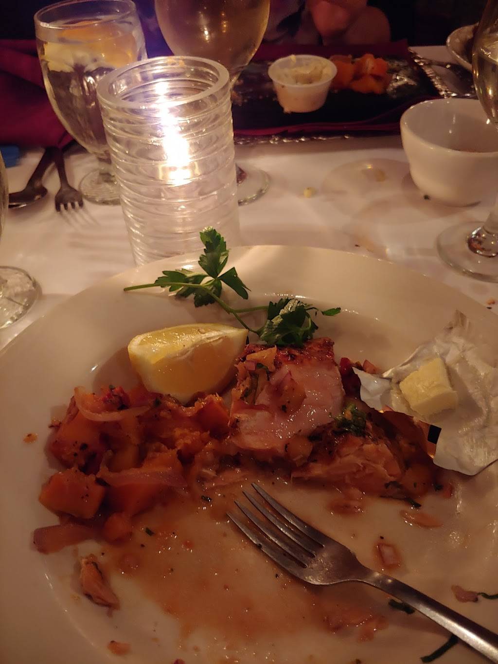 Indianhead Supper Club Inc | restaurant | 107 Indianhead Shores Dr, Balsam Lake, WI 54810, USA | 7154853359 OR +1 715-485-3359