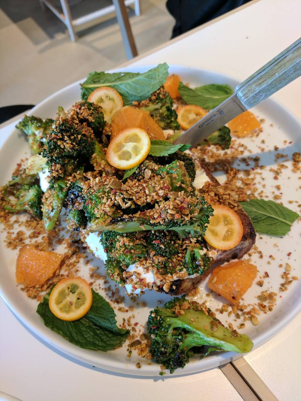 Kismet | restaurant | 4648 Hollywood Blvd, Los Angeles, CA 90027, USA | 3234090404 OR +1 323-409-0404