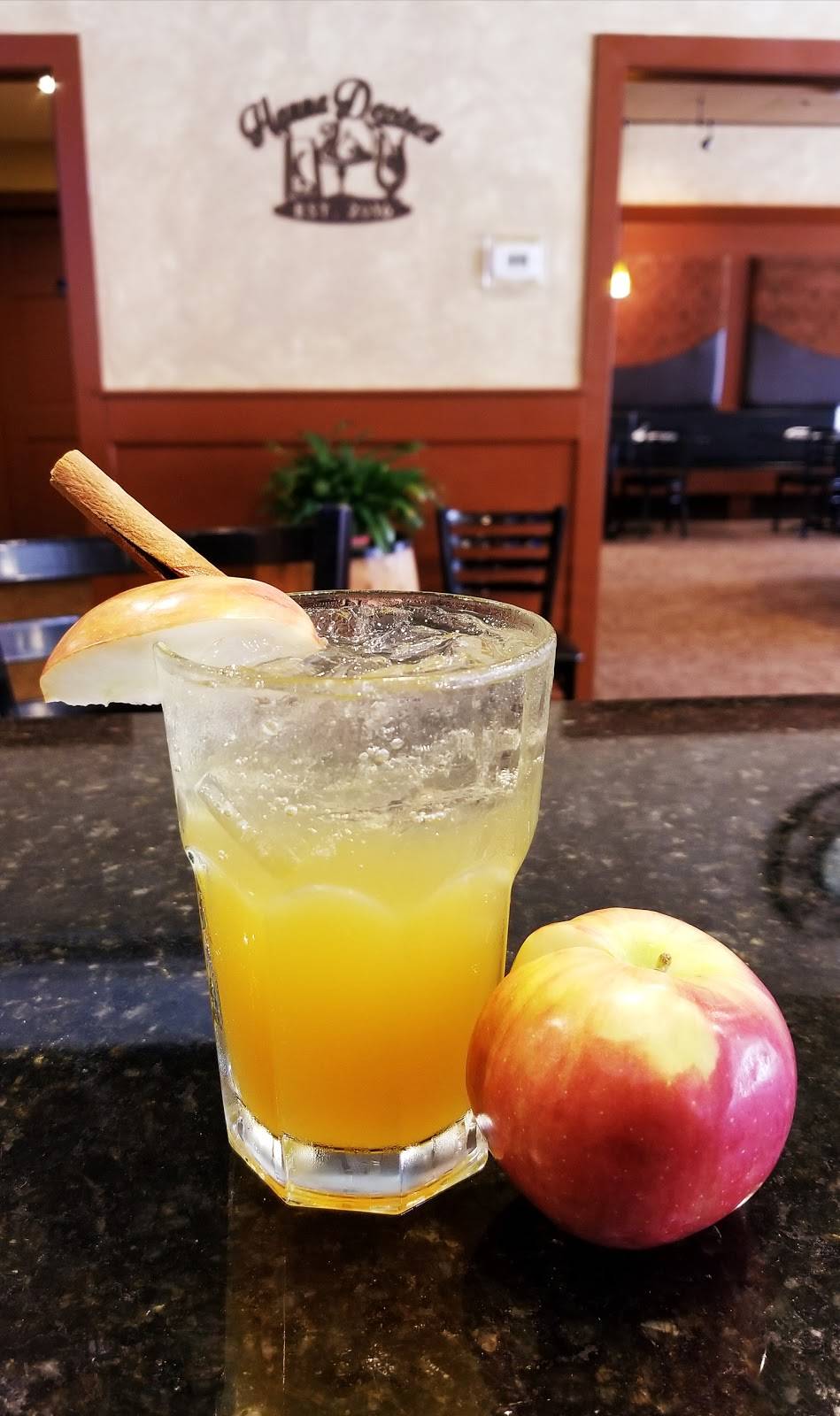 Hanna Devines | restaurant | 91 Main St, Ware, MA 01082, USA | 4132770707 OR +1 413-277-0707