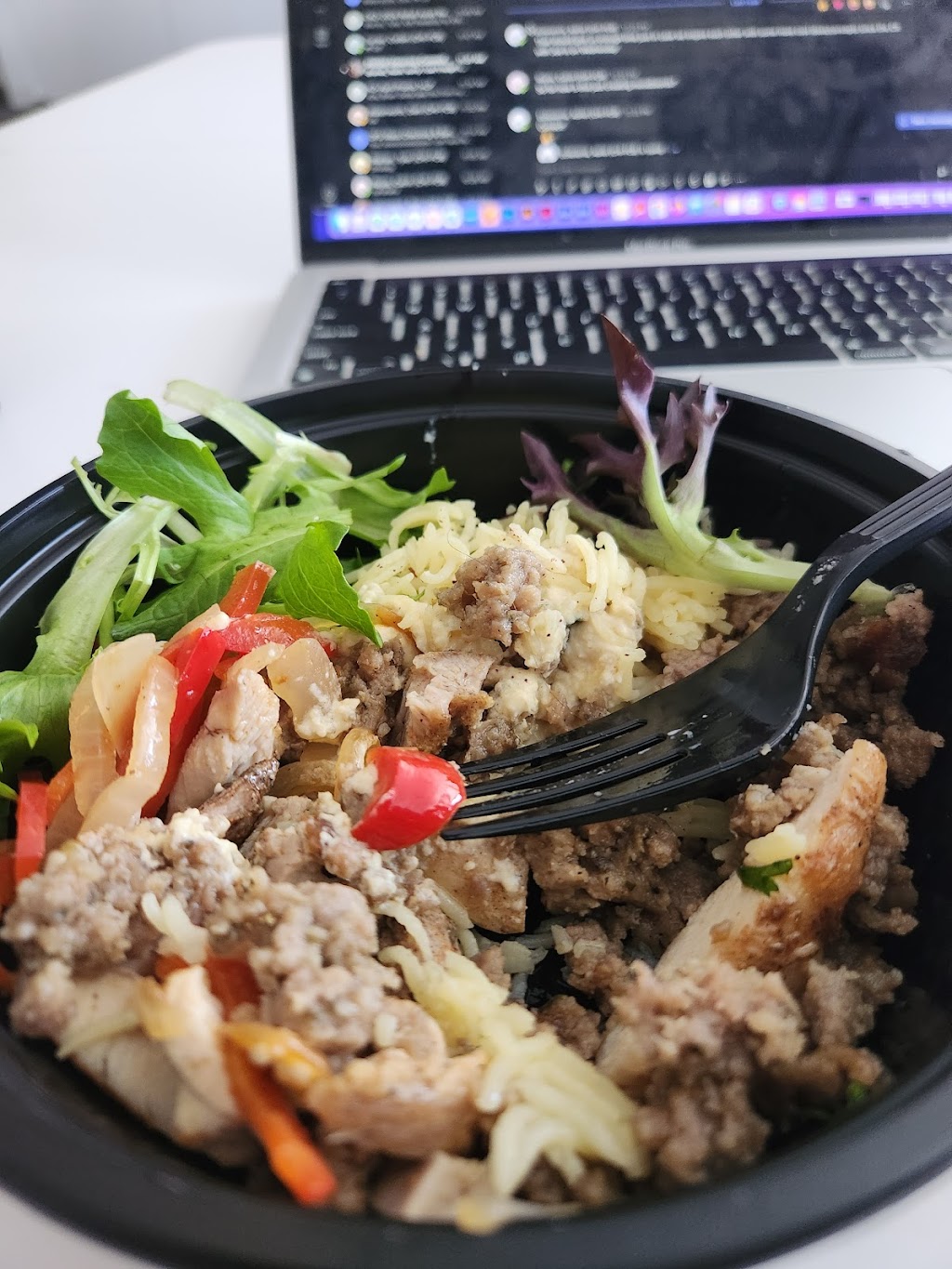 Shawarma Point | restaurant | 3517 N Spaulding Ave, Chicago, IL 60618, USA | 5125915640 OR +1 512-591-5640