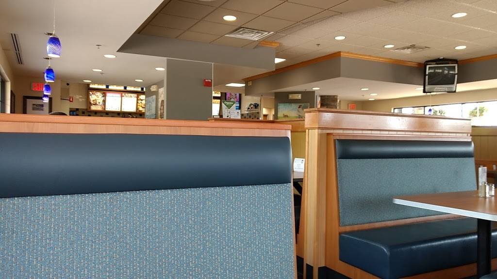 Culvers | restaurant | 4335 Peony Ln N, Plymouth, MN 55446, USA | 7634783575 OR +1 763-478-3575