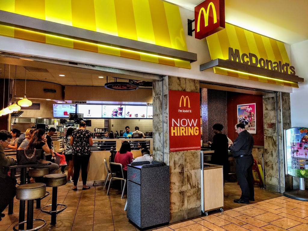 McDonalds | cafe | 1004 Stoneridge Mall Rd, Pleasanton, CA 94588, USA | 9254630909 OR +1 925-463-0909