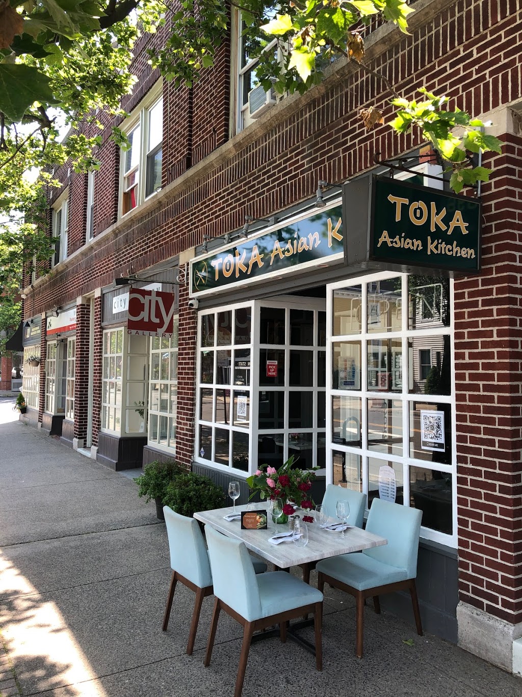 TOKA Asian Kitchen | restaurant | 996 State St, New Haven, CT 06511, USA | 2038217217 OR +1 203-821-7217