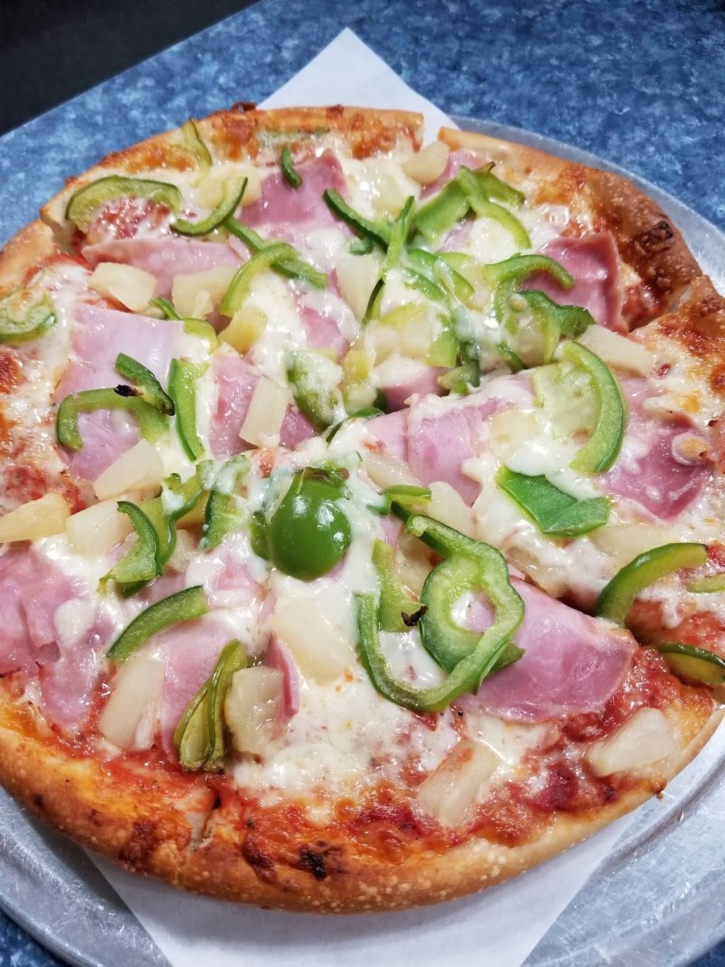 Oakland House of Pizza | restaurant | 16 Water St, Oakland, ME 04963, USA | 2074652729 OR +1 207-465-2729