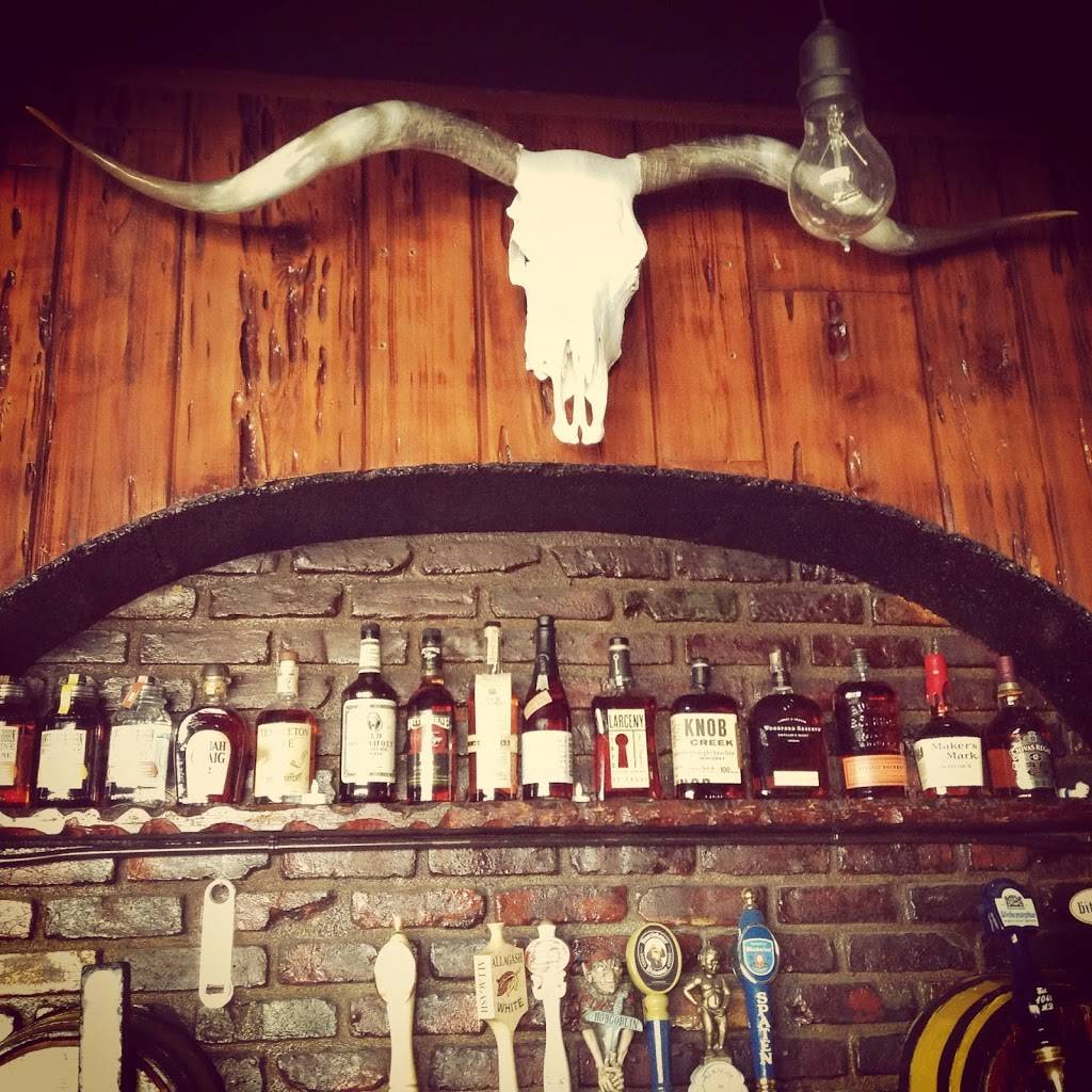 The Bar-B-Que Bar | night club | 10863 W Magnolia Blvd, North Hollywood, CA 91601, USA | 8187540030 OR +1 818-754-0030