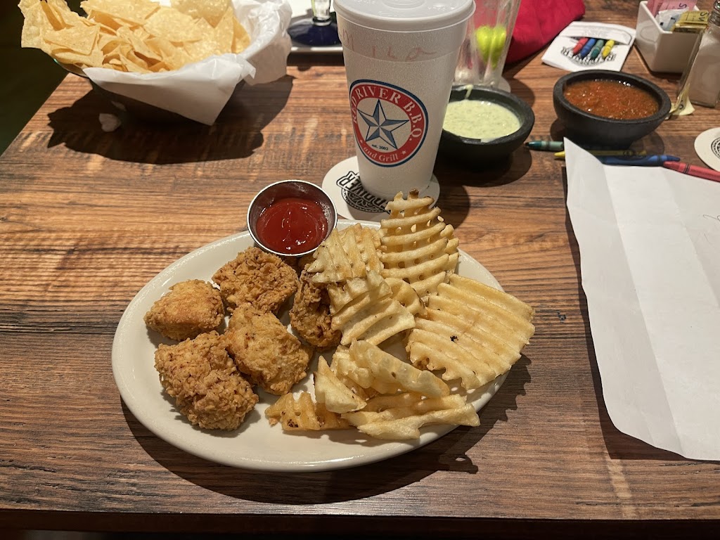 Red River Cantina | restaurant | 19220 W Bellfort, Richmond, TX 77407, USA | 3462791192 OR +1 346-279-1192