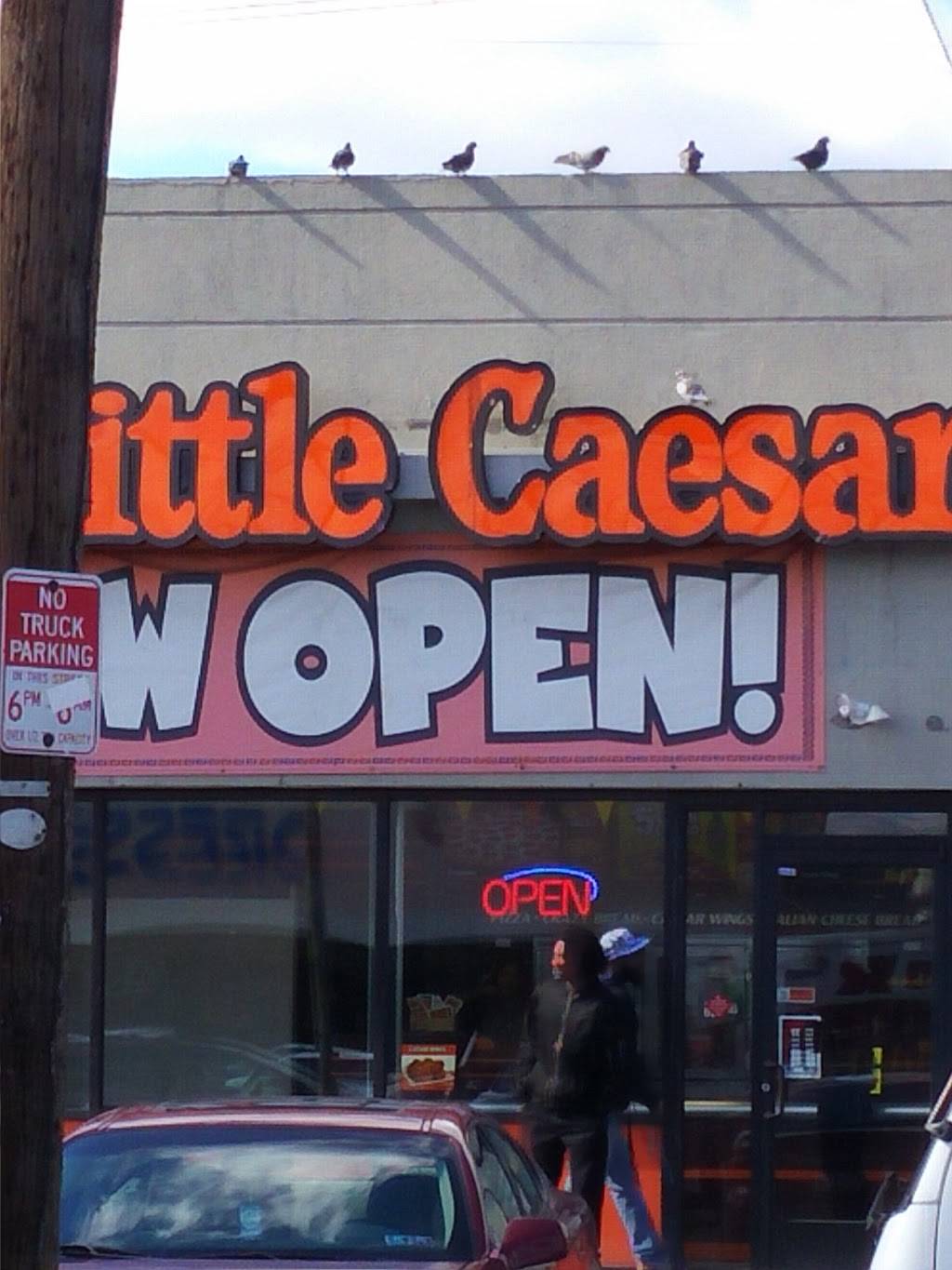 Little Caesars Pizza | meal takeaway | 2400 Passyunk Ave, Philadelphia, PA 19145, USA | 2675354444 OR +1 267-535-4444
