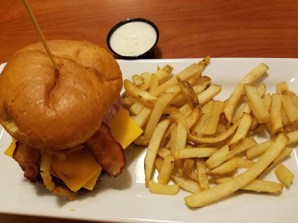 Perkins | restaurant | 2010 W Ryan Rd, Oak Creek, WI 53154, USA | 4147613700 OR +1 414-761-3700