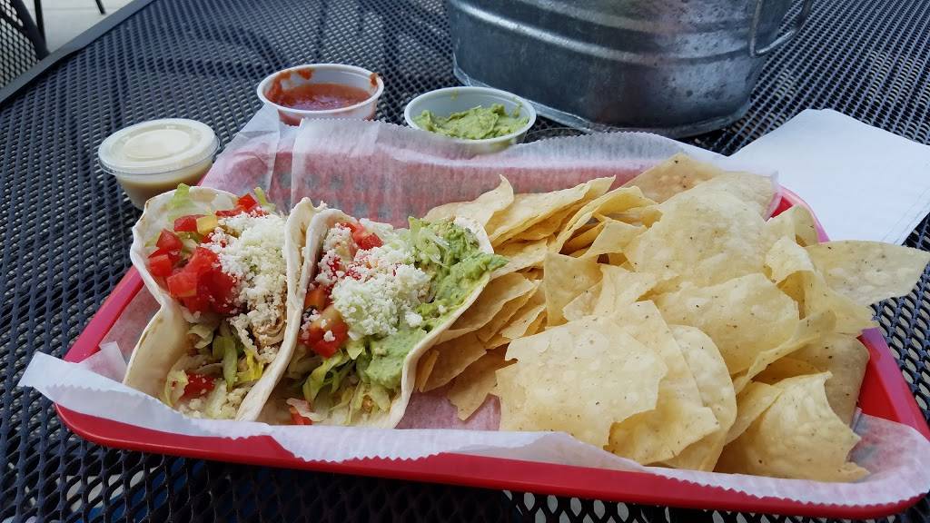 Taco Mama - Twickenham Square | restaurant | 301 Pelham Ave SW, Huntsville, AL 35801, USA | 2565196262 OR +1 256-519-6262