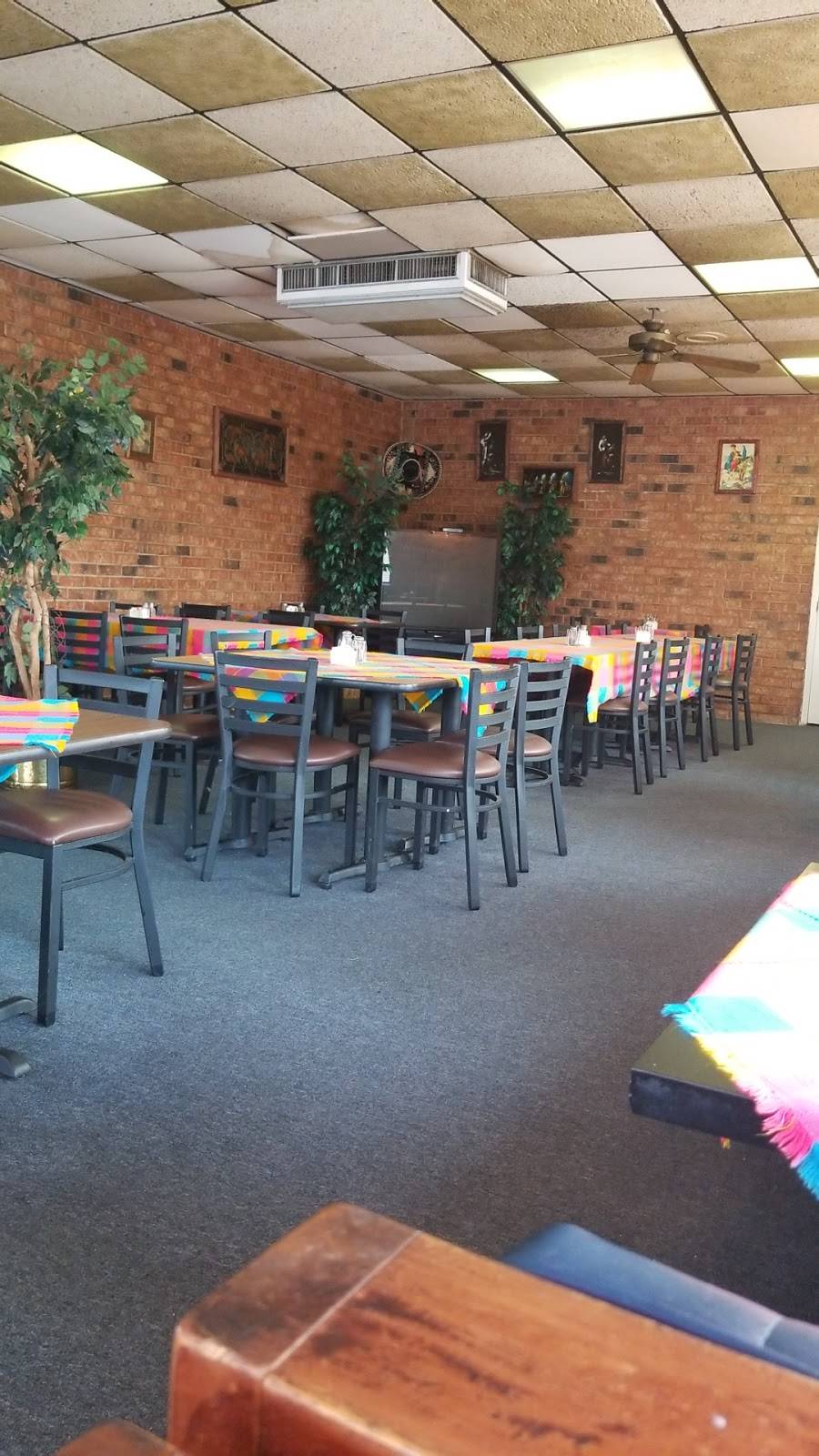 Auroras Cafe | restaurant | 303 N Story Rd, Irving, TX 75061, USA | 9725130371 OR +1 972-513-0371