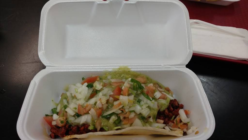 Lauritas Taco shop | restaurant | 4620 Boulder Hwy, Las Vegas, NV 89121, USA | 7024334379 OR +1 702-433-4379