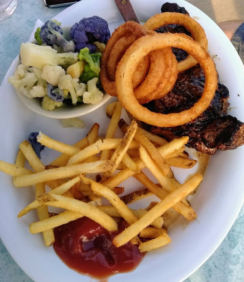 Amelias | restaurant | 724 E Layton Ave, Milwaukee, WI 53207, USA | 4144830345 OR +1 414-483-0345