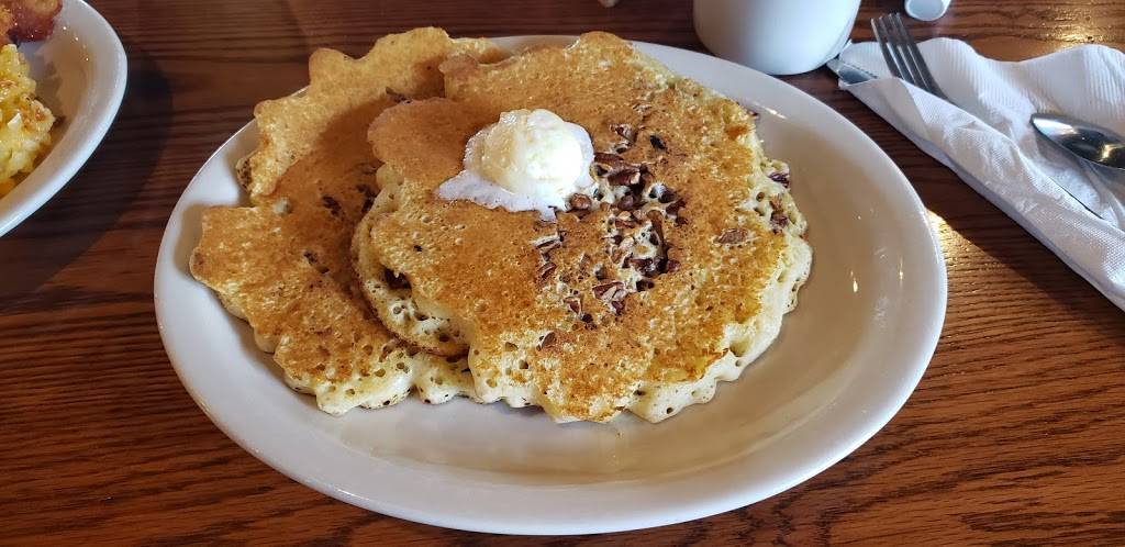 Cracker Barrel Old Country Store | restaurant | 1855 W Diehl Rd, Naperville, IL 60563, USA | 6307786699 OR +1 630-778-6699