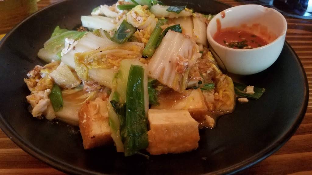 Glai Baan | restaurant | 2333 E Osborn Rd, Phoenix, AZ 85016, USA | 6025955881 OR +1 602-595-5881