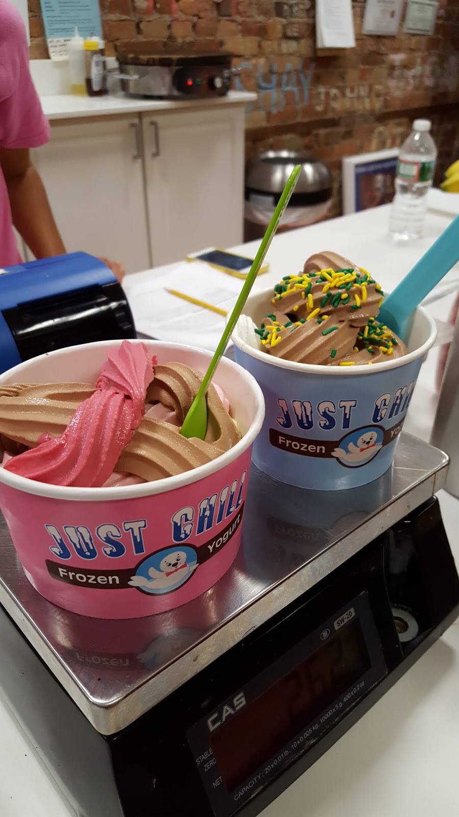 Just Chill Frozen Desserts & Creperie | restaurant | 47 Main St, Clinton, NJ 08809, USA | 9089633491 OR +1 908-963-3491