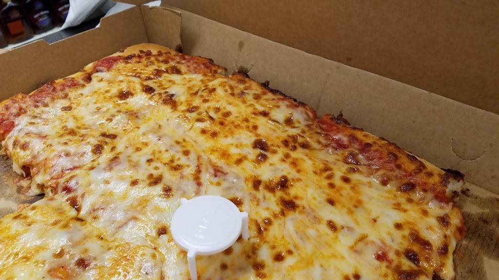 Pizza Joes | restaurant | 6810 Market St Colony Square Plaza, Boardman, OH 44512, USA | 3309658888 OR +1 330-965-8888