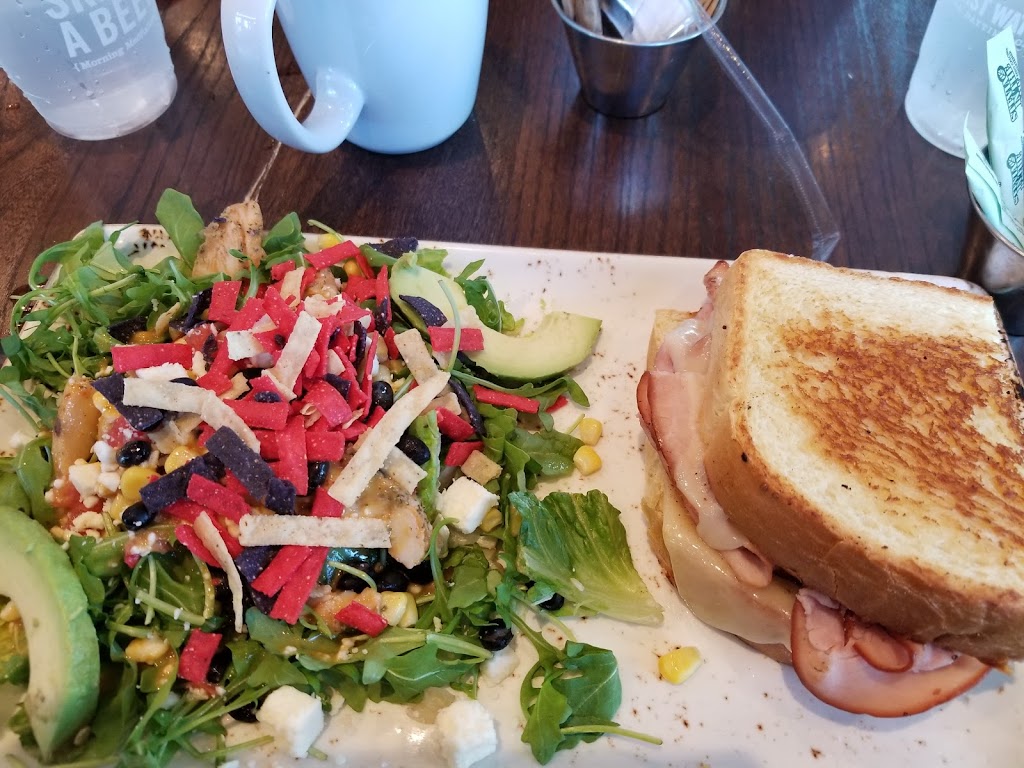 First Watch | restaurant | 180 S Compass Wy, Dania Beach, FL 33004, USA | 9546458090 OR +1 954-645-8090