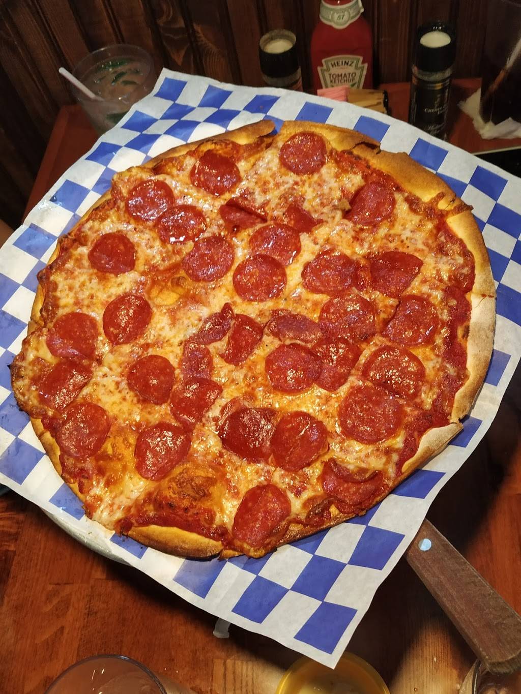 Shaners Pizza | restaurant | 6500 Superior Ave, Sarasota, FL 34231, USA | 9419272708 OR +1 941-927-2708