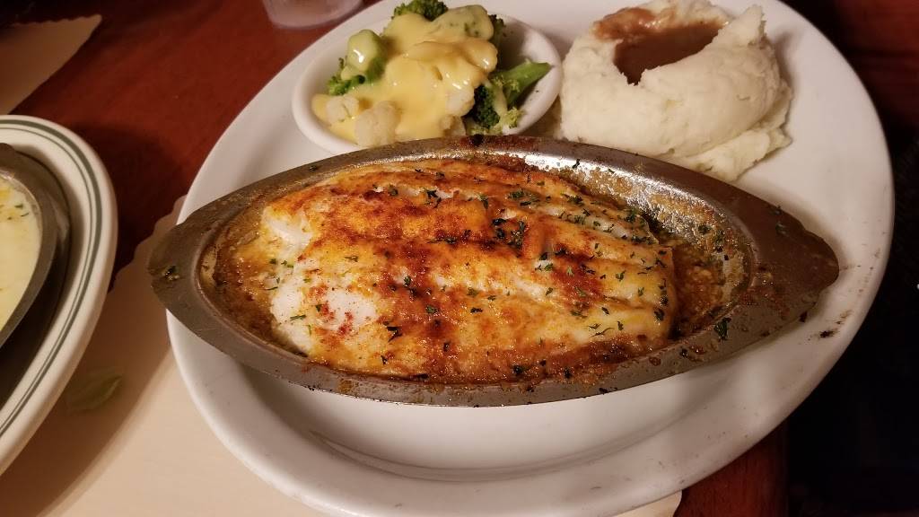 Boston Seafood Restaurant | restaurant | 160 American Legion Dr, North Adams, MA 01247, USA | 4136638740 OR +1 413-663-8740