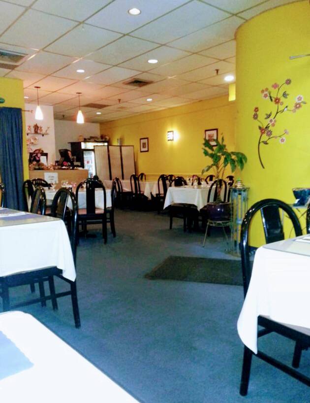 Lemon Thai Cuisine | restaurant | 555 Washington St, Wellesley, MA 02482, USA | 7812376996 OR +1 781-237-6996