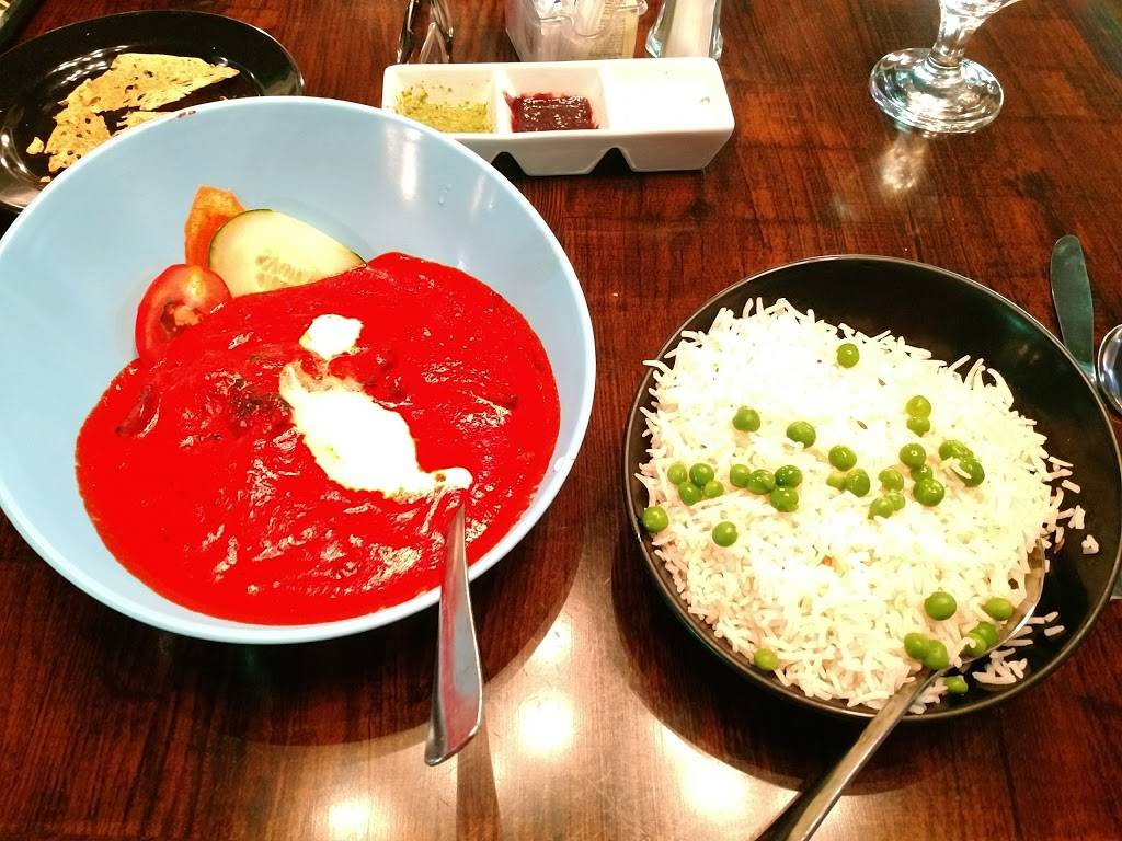 Taaza Bistro | restaurant | 3252 S Church St, Burlington, NC 27215, USA | 3365240488 OR +1 336-524-0488