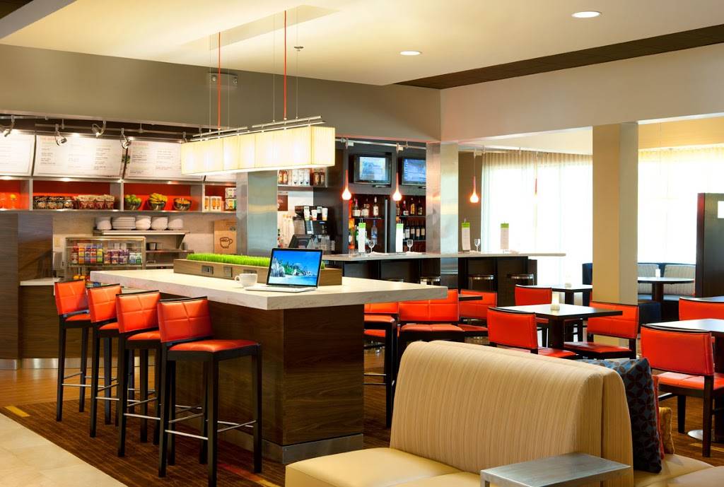 The Bistro – Eat. Drink. Connect.® | restaurant | 1925 W 190th St, Torrance, CA 90504, USA | 3105321722 OR +1 310-532-1722