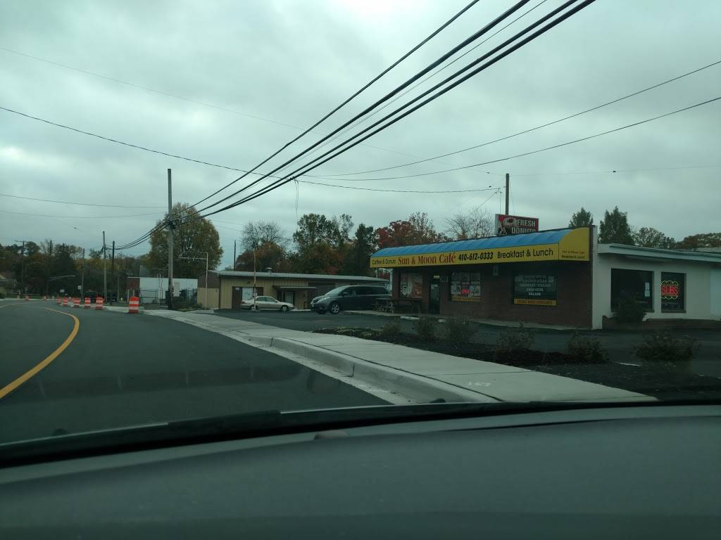 Sun & Moon Cafe | cafe | 300 Edgewood Rd, Edgewood, MD 21040, USA | 4106120333 OR +1 410-612-0333
