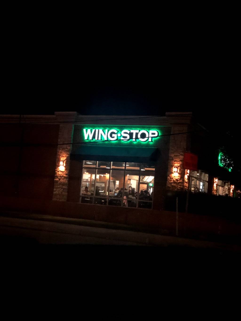 Wingstop | restaurant | 928 N Belt Line Rd #200, Grand Prairie, TX 75050, USA | 9722377997 OR +1 972-237-7997