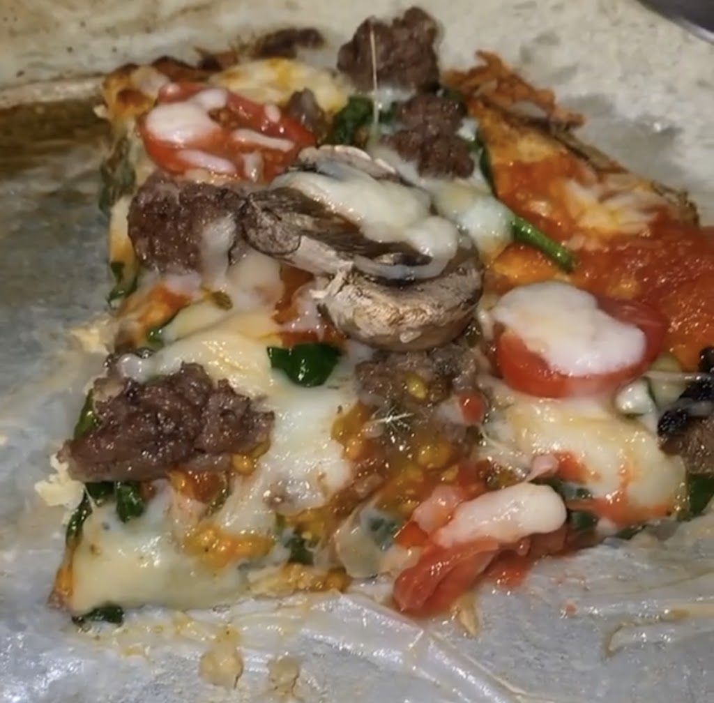 TLK Favs & Eatery ♥️ | restaurant | 74th S Vernon Ave, Chicago, IL 60619, USA | 3129524858 OR +1 312-952-4858