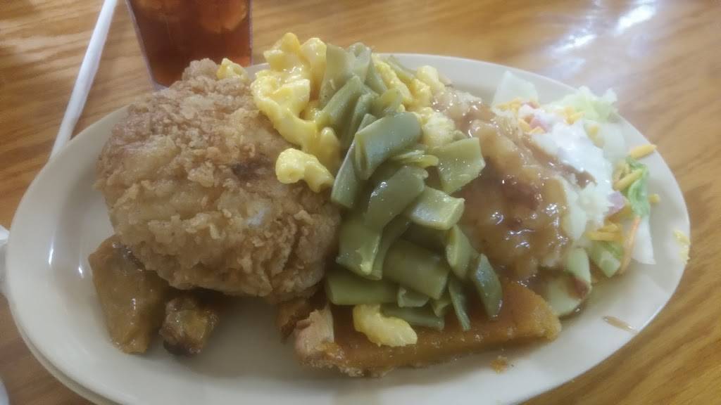 Jones Kitchen | restaurant | 526 W Cherry St, Jesup, GA 31545, USA | 9124274100 OR +1 912-427-4100