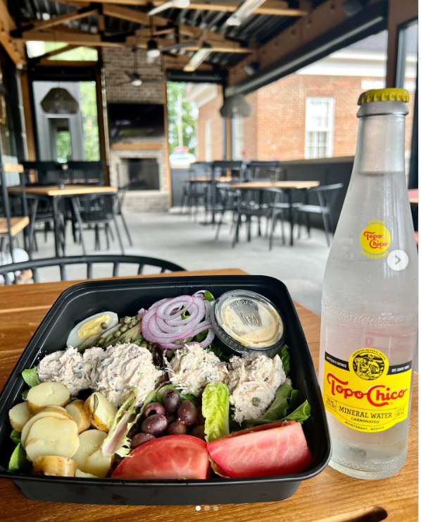 Petite FSE | restaurant | 55 Roswell St Suite 100, Alpharetta, GA 30009, USA | 6786910028 OR +1 678-691-0028