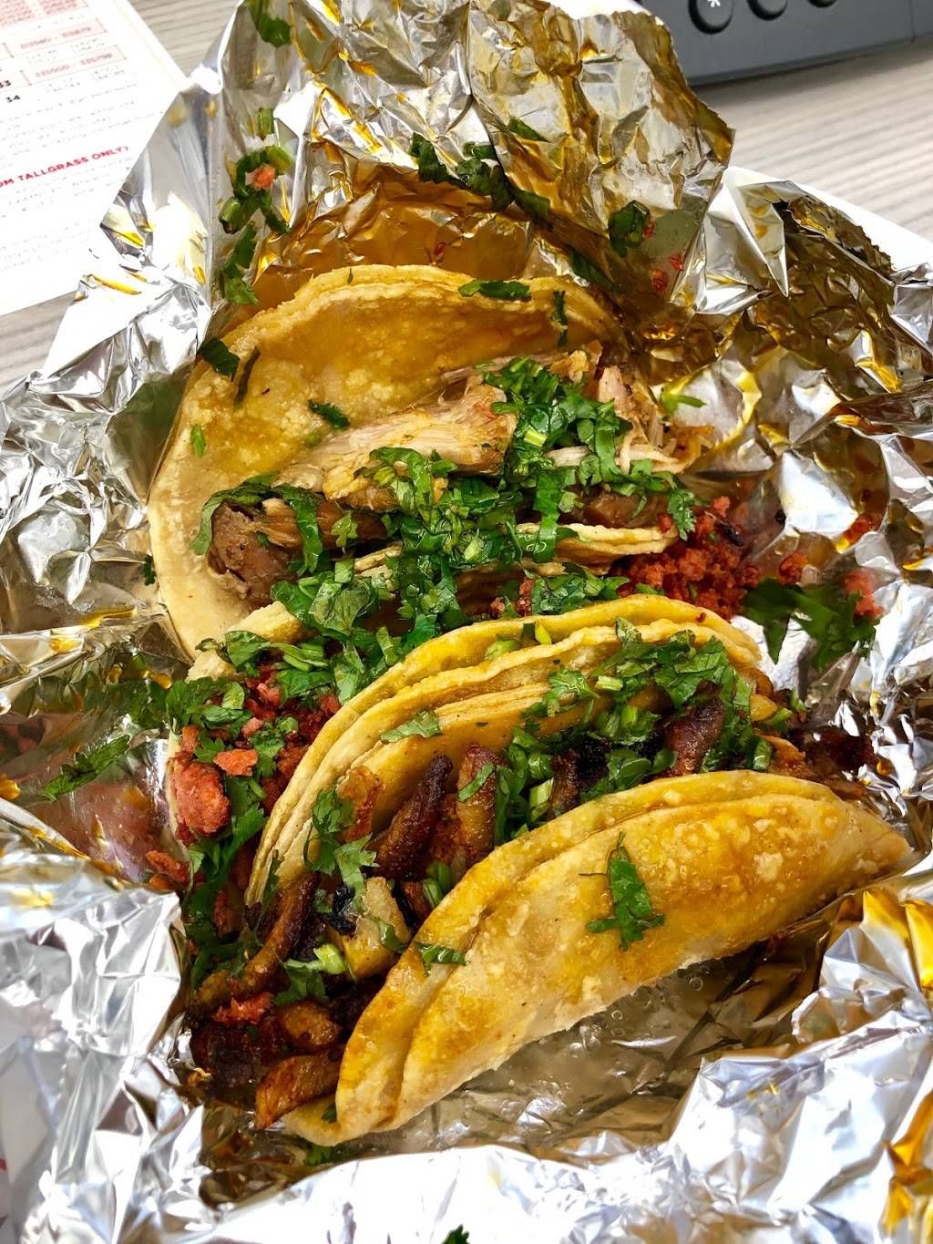 Jonnys Tacos | restaurant | 133 S Weber Rd, Bolingbrook, IL 60490, USA | 6303789101 OR +1 630-378-9101