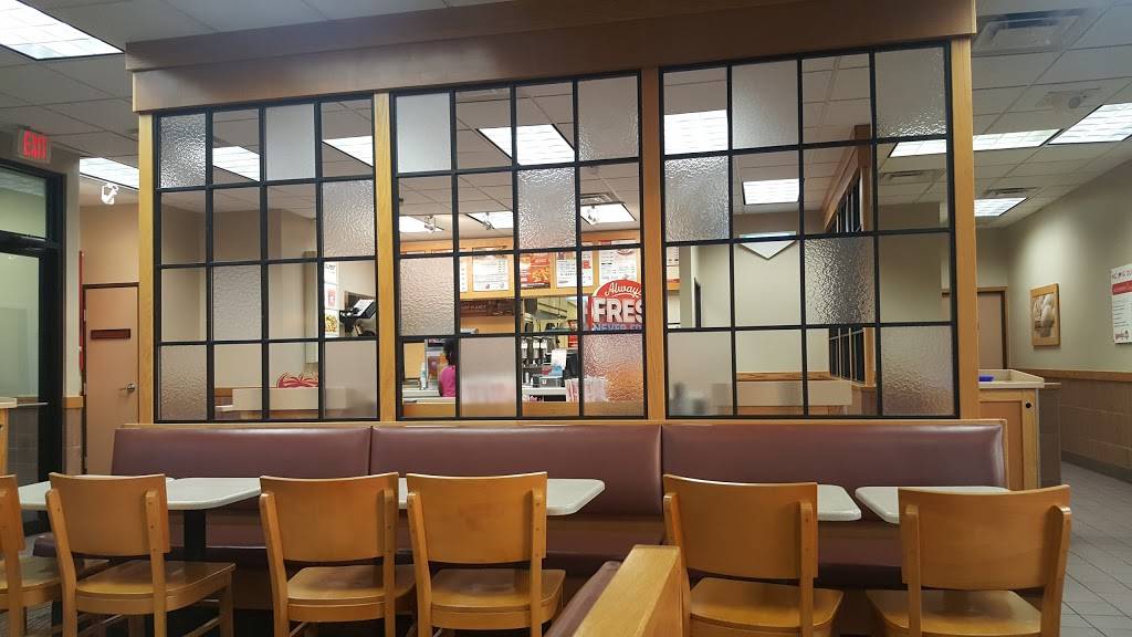 Wendys | restaurant | 2545 Ridge Rd, Rockwall, TX 75087, USA | 9729613179 OR +1 972-961-3179