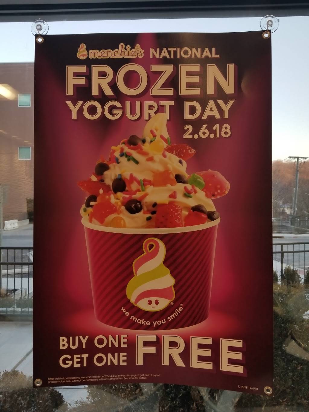 Menchies Frozen Yogurt | restaurant | 47 Hamilton St, Dobbs Ferry, NY 10522, USA | 9146931236 OR +1 914-693-1236