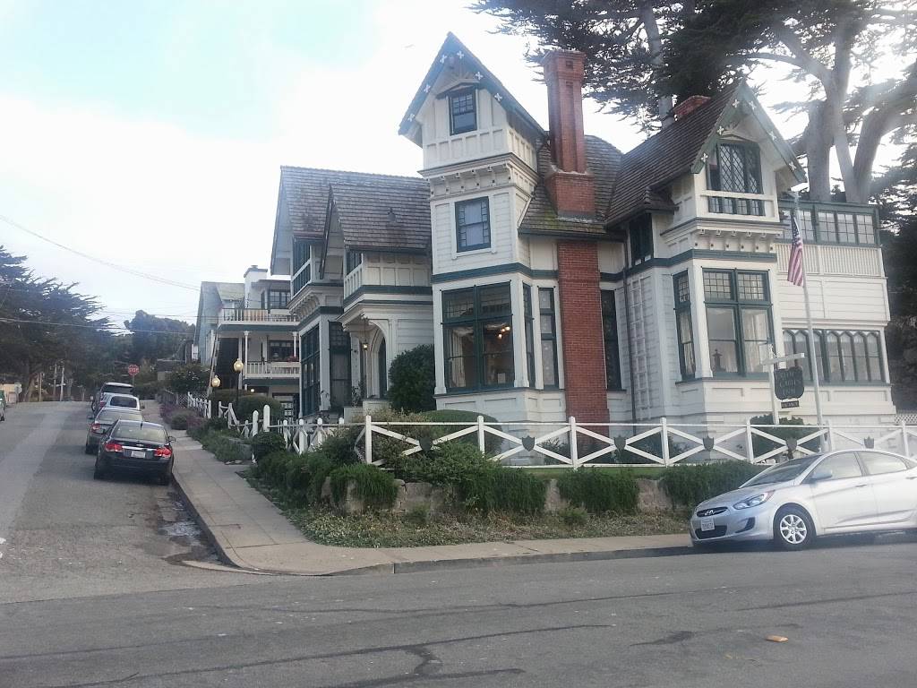 Casa Verde Inn | restaurant | 2113 N Fremont St, Monterey, CA 93940, USA | 8313755407 OR +1 831-375-5407