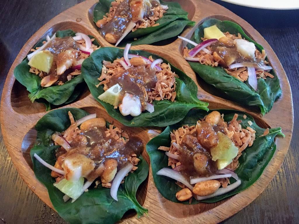 Bua Luang Thai Cuisine | restaurant | 1166 Solano Ave, Albany, CA 94706, USA | 5105278288 OR +1 510-527-8288