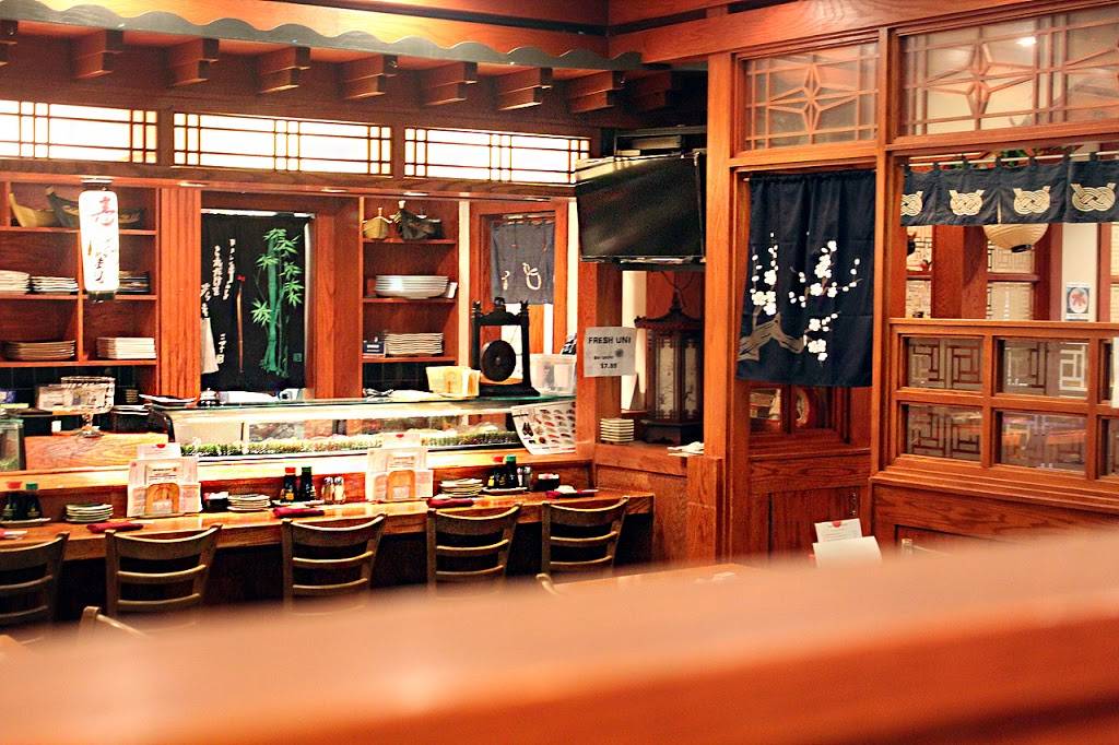 Happy Sumo | restaurant | 1155-A Mount Vernon Hwy NE, Sandy Springs, GA 30338, USA | 7703999978 OR +1 770-399-9978